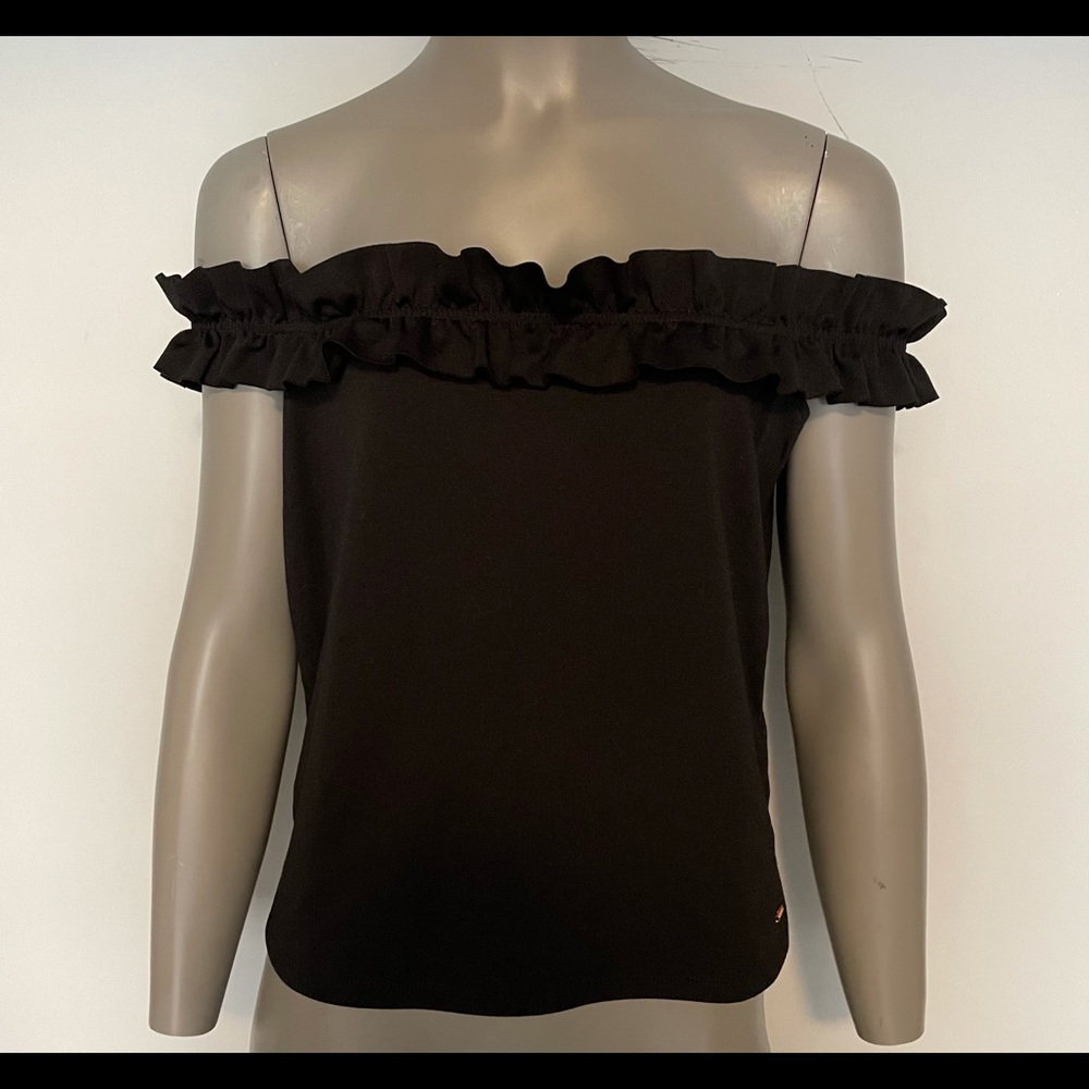 NWT GUESS RUFFLE OFF THE SHOULDER CROP TOP Sz L